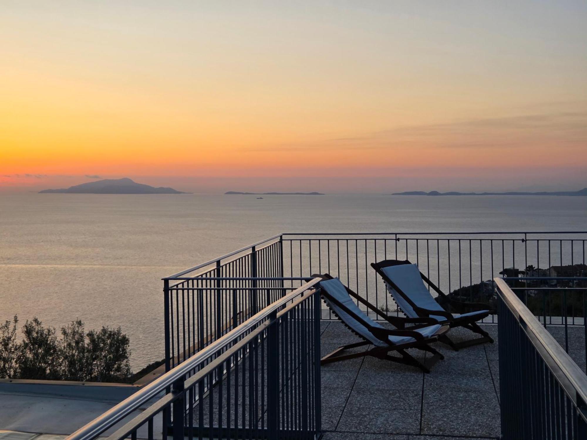 Villa Sun & Relax, Relaxing Location With Seaview à Massa Lubrense Extérieur photo
